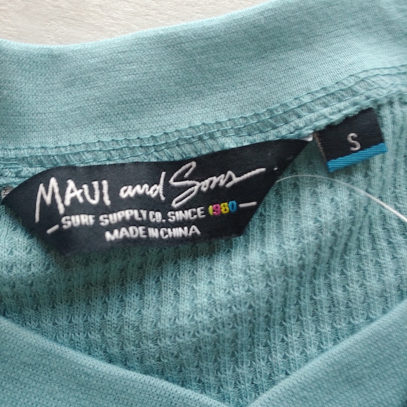 MAUI and Sons NEW Waffle Knit Henley Deep Ocean - Picture 4 of 8